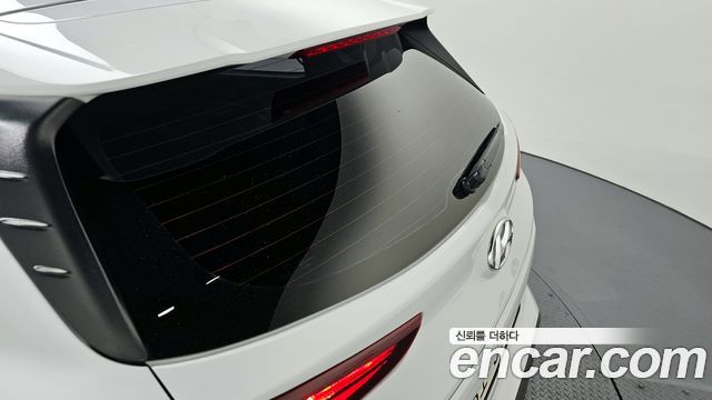 Hyundai Kona 2018 — photo 30
