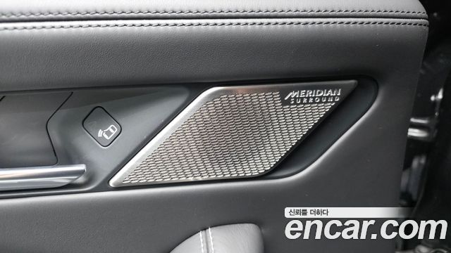 Jaguar I-PACE 2019 — photo 31