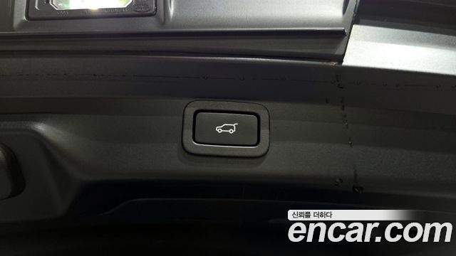 Jaguar I-PACE 2019 — photo 37