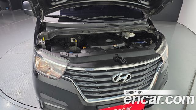 Hyundai Starex 2018 — photo 6
