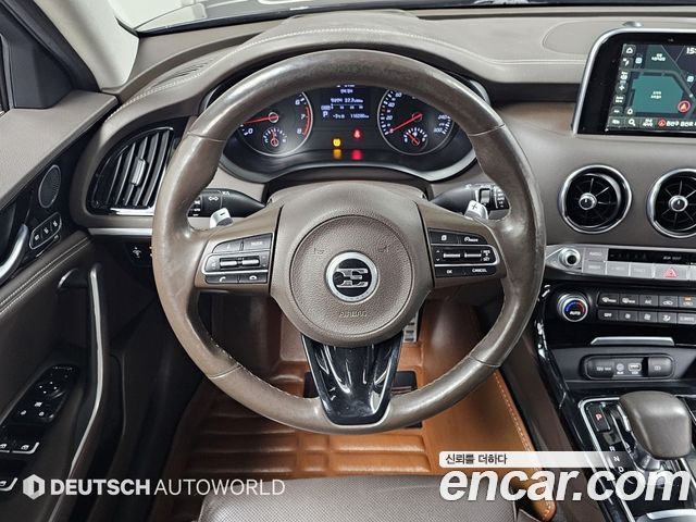 Kia Stinger 2018 — photo 13