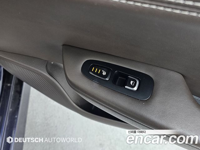 Kia Stinger 2018 — photo 16