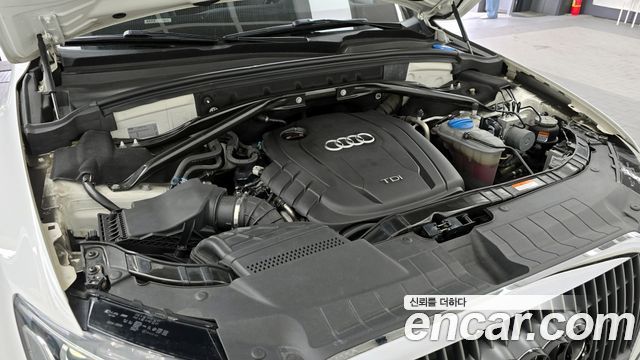 Audi Q5 2012 — photo 6