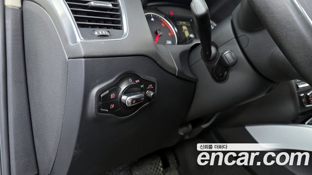 Audi Q5 2012 — photo 16