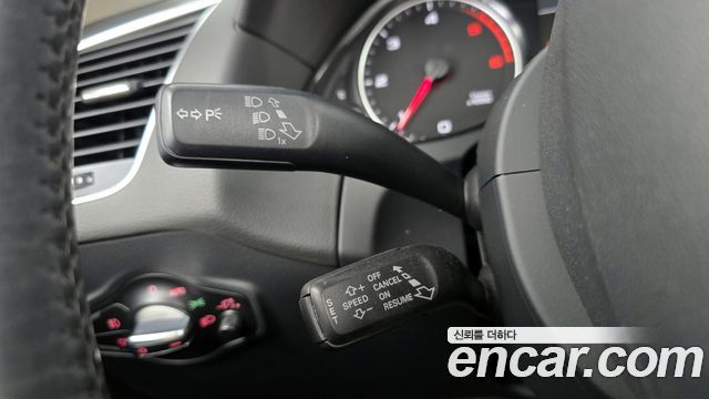 Audi Q5 2012 — photo 17