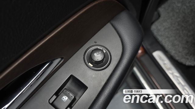 KG Mobility Rexton 2014 — photo 25
