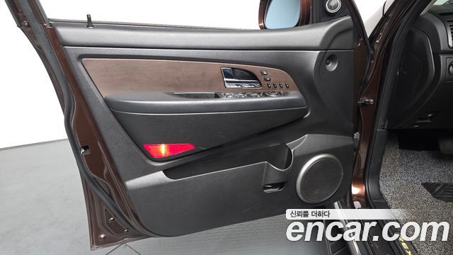 KG Mobility Rexton 2014 — photo 14