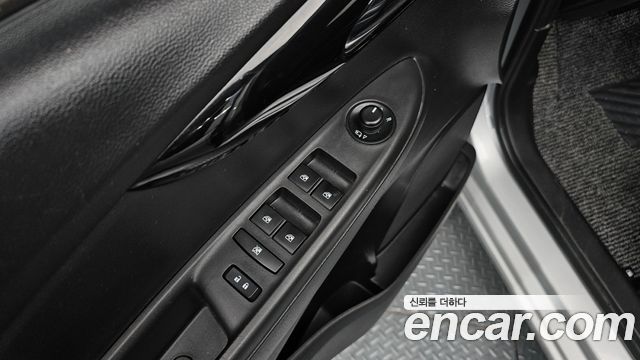 Chevrolet Korea Spark 2016 — photo 13