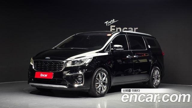 Kia Canival 2019 — photo 1