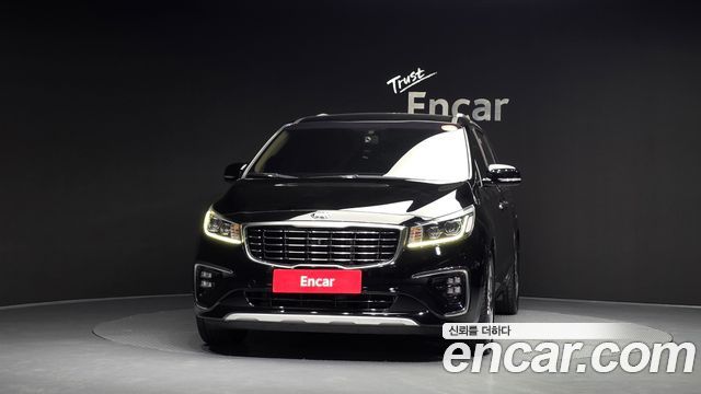 Kia Canival 2019 — photo 3