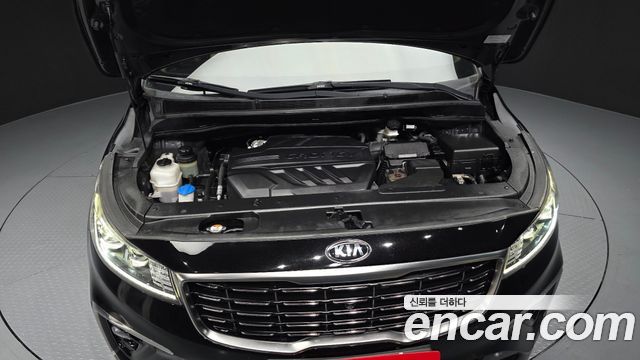 Kia Canival 2019 — photo 6