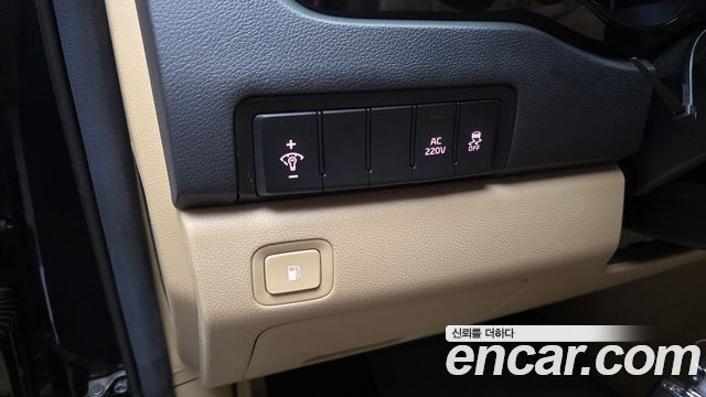 Kia Canival 2019 — photo 29