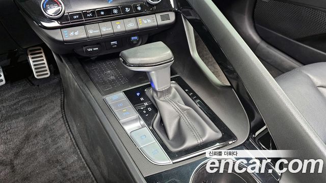 Hyundai AVANTE 2021 — photo 9