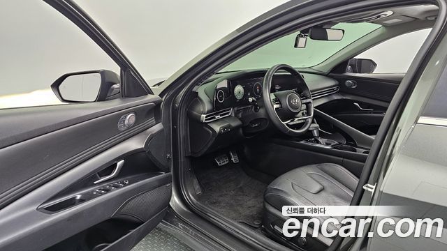 Hyundai AVANTE 2021 — photo 10