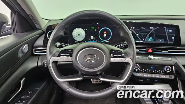 Hyundai AVANTE 2021 — photo 13