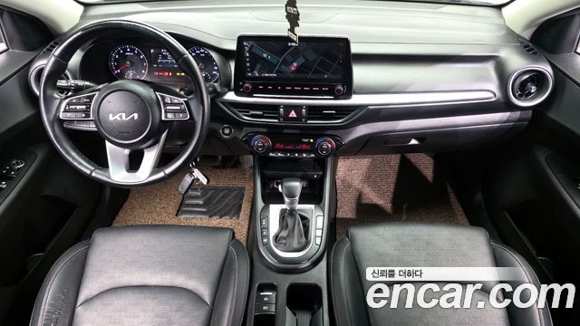 Kia K3 2022 — photo 10