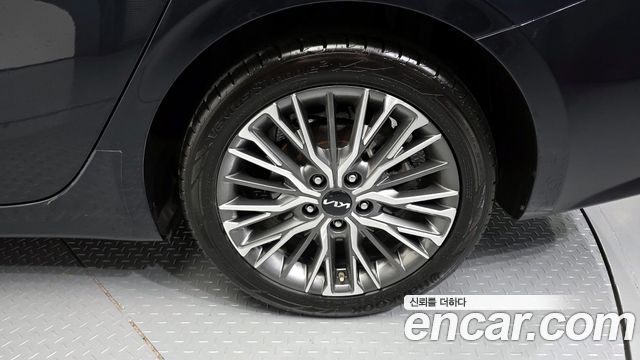 Kia K3 2022 — photo 7