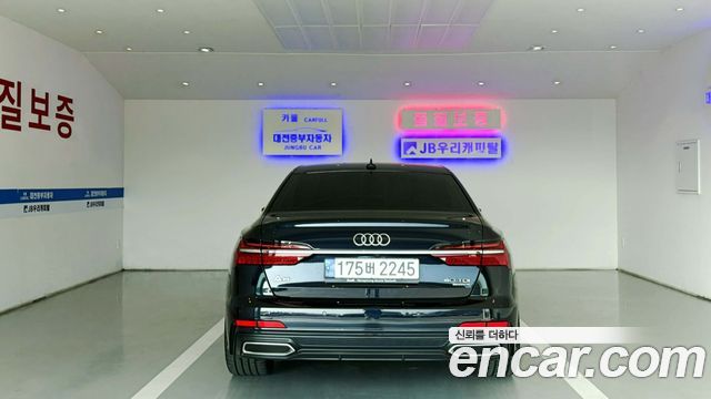 Audi A6 2022 — photo 4
