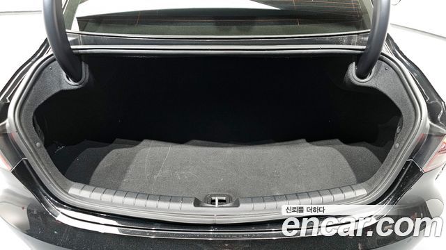 Hyundai Grandeur 2022 — photo 26
