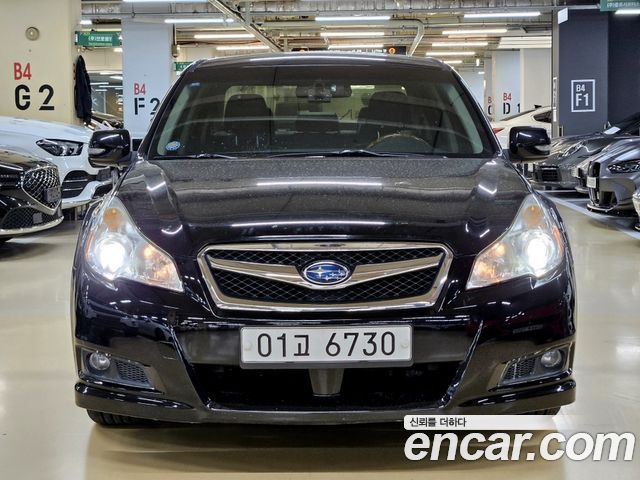 Subaru Legacy 2010 — photo 3
