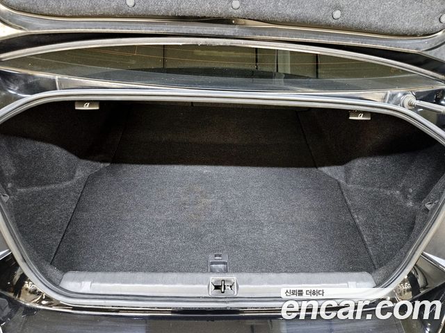 Subaru Legacy 2010 — photo 16