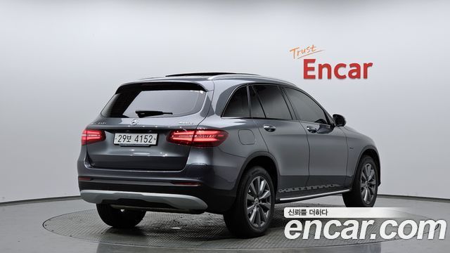 Mercedes-Benz GLC-Class 2019 — photo 2