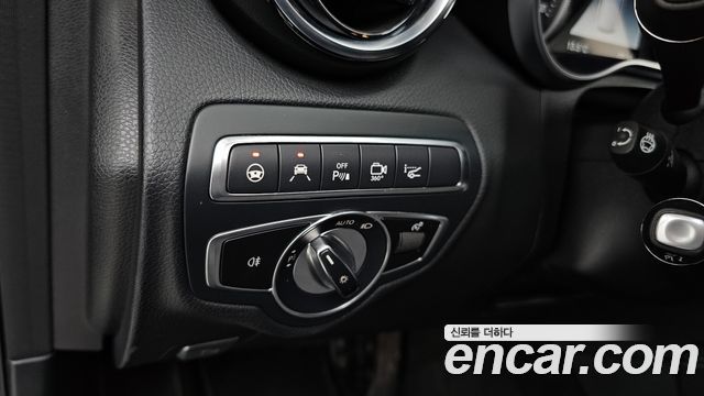 Mercedes-Benz GLC-Class 2019 — photo 24