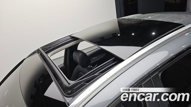 Mercedes-Benz GLC-Class 2019 — photo 26