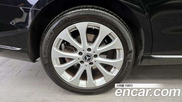 Mercedes-Benz E-Class 2020 — photo 5