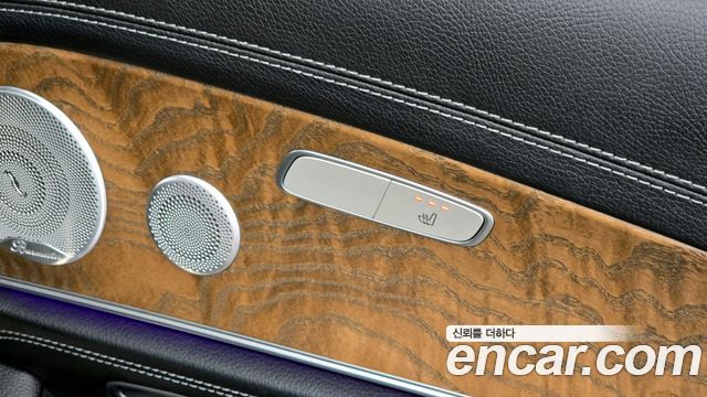 Mercedes-Benz E-Class 2020 — photo 25