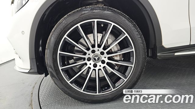 Mercedes-Benz GLC-Class 2019 — photo 5