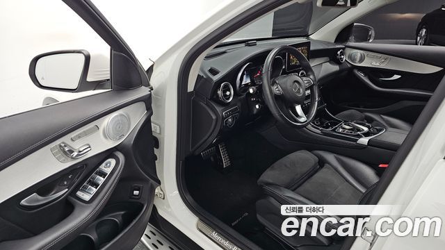 Mercedes-Benz GLC-Class 2019 — photo 10