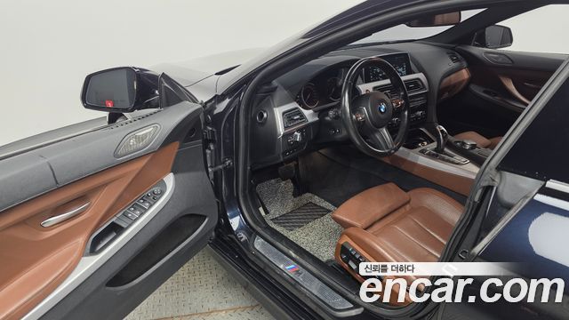BMW 6-Series 2018 — photo 10