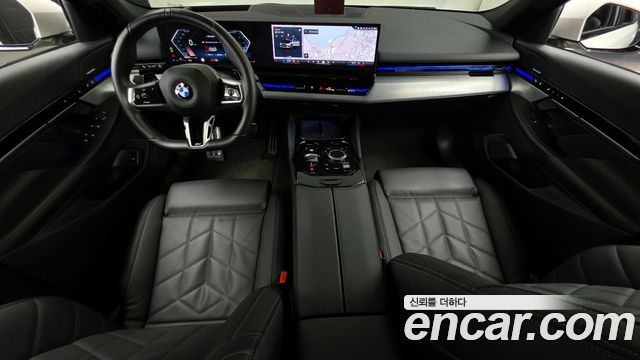BMW 5-Series 2024 — photo 7