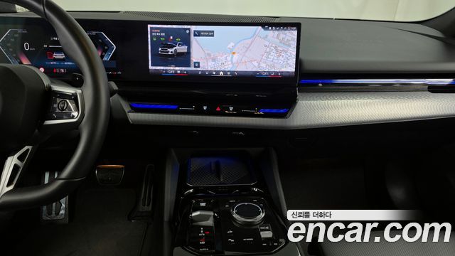 BMW 5-Series 2024 — photo 13
