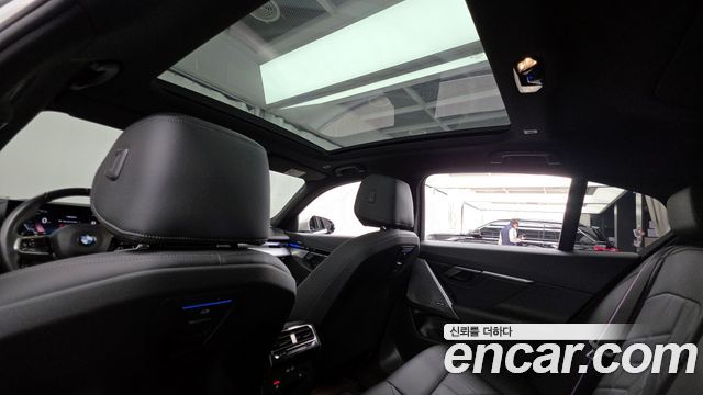 BMW 5-Series 2024 — photo 18