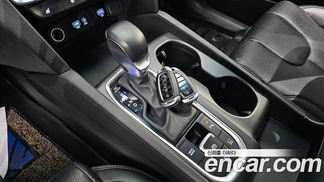Hyundai Santafe 2020 — photo 12