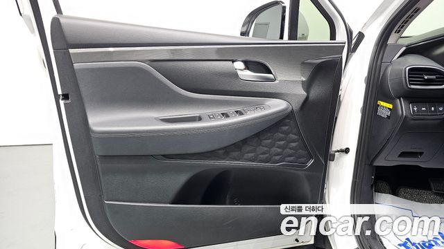 Hyundai Santafe 2020 — photo 14