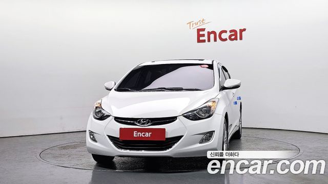 Hyundai AVANTE 2014 — photo 3