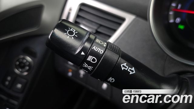 Hyundai AVANTE 2014 — photo 16