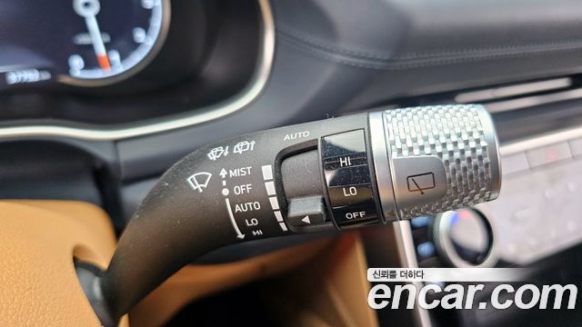 Genesis GV80 2021 — photo 24