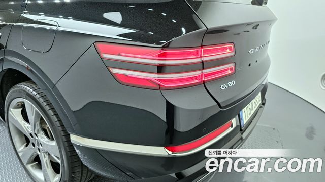 Genesis GV80 2021 — photo 9