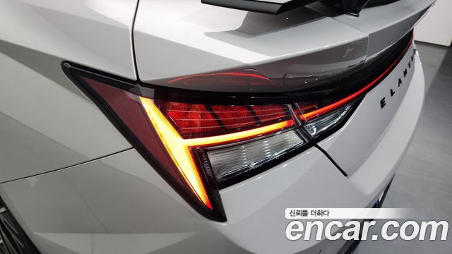 Hyundai AVANTE 2022 — photo 9