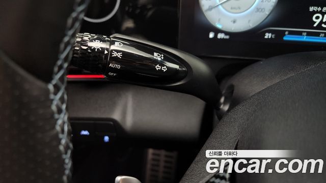 Hyundai AVANTE 2022 — photo 28