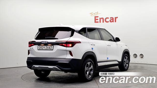 Kia Seltos 2022 — photo 2