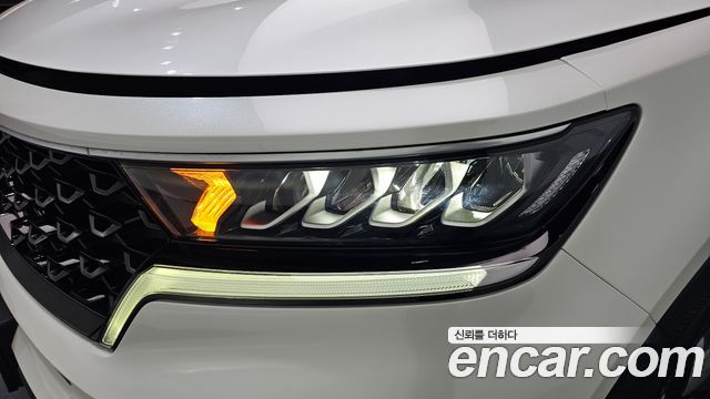 Kia Sorento 2021 — photo 8