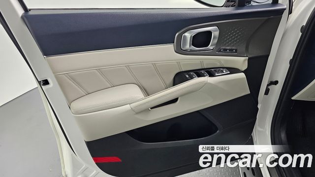 Kia Sorento 2021 — photo 14
