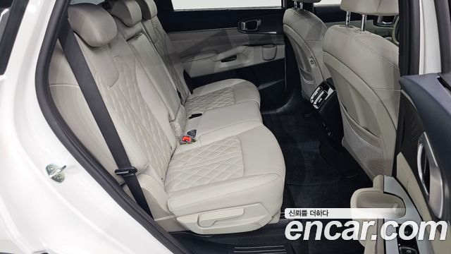 Kia Sorento 2021 — photo 16