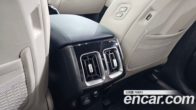 Kia Sorento 2021 — photo 31