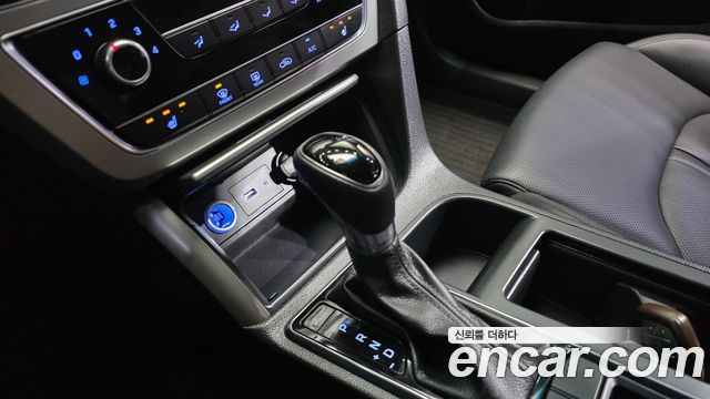 Hyundai Sonata 2016 — photo 9